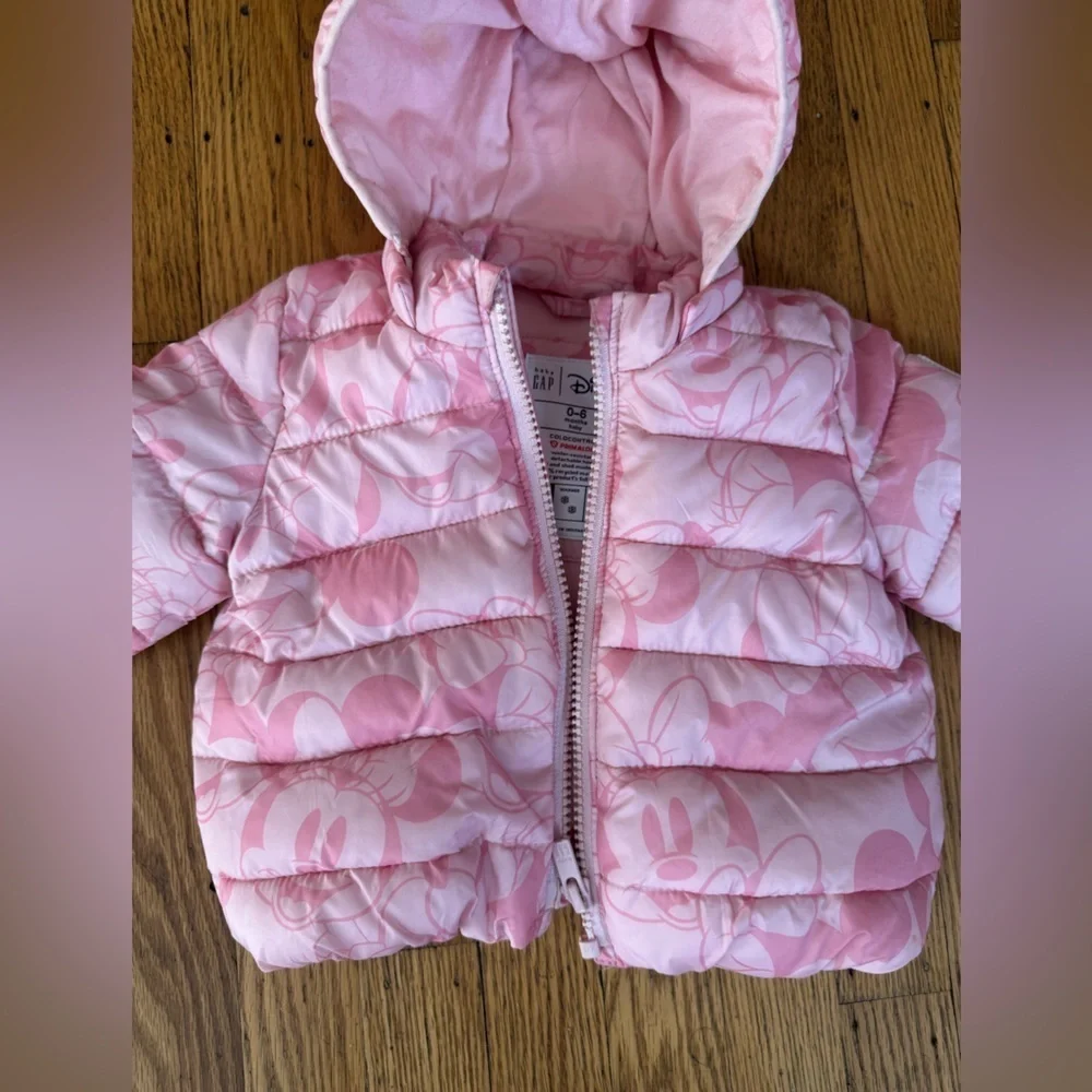 Baby GAP Disney Light Pink Puffer Jacket size 0-6 months